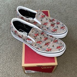 VANS SLIP ONS
